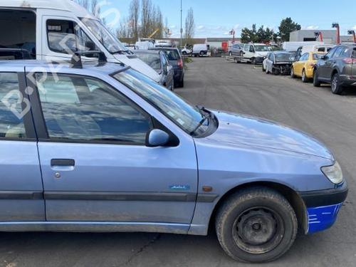 Left front door PEUGEOT 306 Hatchback (7A, 7C, N3, N5) 1.9 D | BP25548752C2