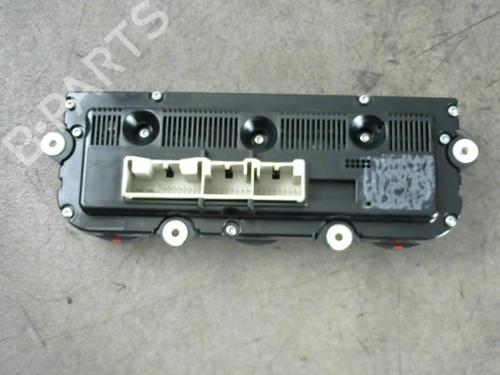Used Climate control VW GOLF V (1K1) 1.9 TDI (105 hp) 25519964