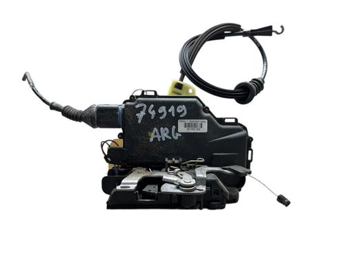 Używane Zamek drzwi tylnych lewych SEAT IBIZA III (6L1) 1.4 TDI (70 hp) 28204803