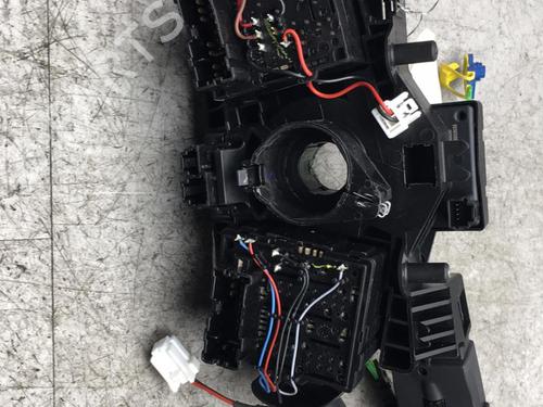 Steering column stalk RENAULT CLIO IV (BH_) 1.5 dCi 90 | BP25575188I23 