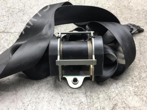 Used Rear left seatbelt VW GOLF VII (5G1, BQ1, BE1, BE2) 1.6 TDI (105 hp) 25565777