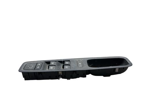 Used Left front window switch Left front window switch DACIA SANDERO III 1.0 TCe 90 (91 hp) 25548484 25548484