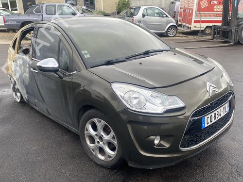 Left front fog light CITROËN C3 II (SC_) 1.4 HDi 70 (SC8HZC, SC8HR0, SC8HP4) | BP25501833C30 - Image 10