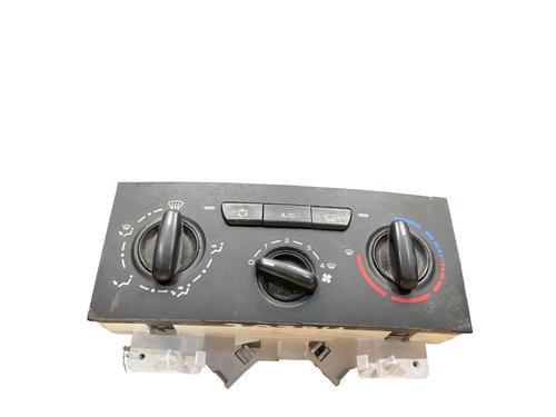 AC Styreenhet / Manøvreringsenhet PEUGEOT EXPERT Van (VF3A_, VF3U_, VF3X_) 1.6 HDi 90 16V (90 hp) 25503188