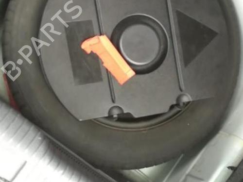 Right taillight VW POLO (9N_, 9A_) 1.9 SDI | BP25516580C35 