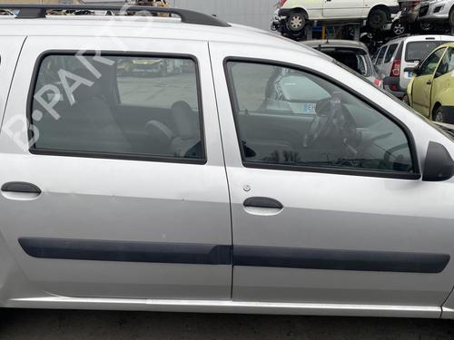 Right front fog light DACIA LOGAN MCV (KS_) 1.5 dCi (KS0W) | BP25573309C31  - Image 15