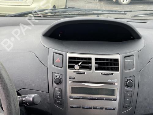 Venstre foran beltestrammer TOYOTA YARIS (_P9_) 1.33 VVT-i (NSP90_, NSP90R) | BP25546504C87 
