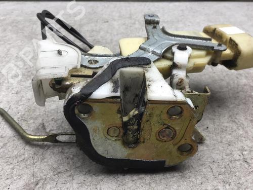 Front left lock TOYOTA YARIS (_P1_) 1.3 (NCP10, SCP12_) | BP25514488C98 