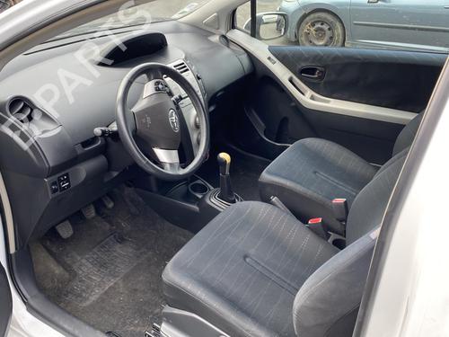 Left front window switch TOYOTA YARIS (_P9_) 1.3 VVT-i (SCP90_, SCP90R) | BP25510266I27  - Image 21
