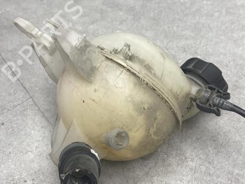 Used Expansion tank Expansion tank 25525403 25525403
