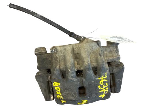 Used Right front brake caliper Right front brake caliper 37184946 37184946