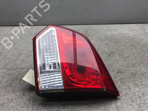 right-tailgate-light-chevrolet-cruze-station-wagon-j308-2012-25541861 main image
