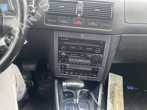 Front left door window VW GOLF IV (1J1) 1.9 TDI | BP25566413C18 