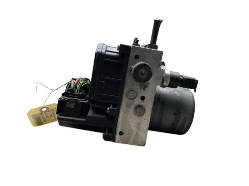 Used ABS pump VW PASSAT B5.5 Variant (3B6) 1.9 TDI (130 hp) 28204264