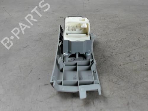 Used Left front window switch Left front window switch TOYOTA YARIS (_P9_) 1.4 D-4D (NLP90_, NLP90R) (90 hp) 25517814 25517814