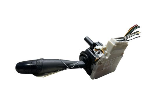 Used Switch Switch TOYOTA YARIS (_P1_) 1.0 (SCP10_, SCP10R) (65 hp) 25502820 25502820