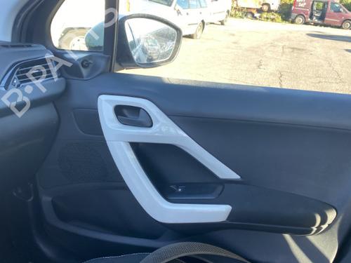 Left front window switch PEUGEOT 208 I (CA_, CC_) 1.2 VTI 82 | BP25545581I27 