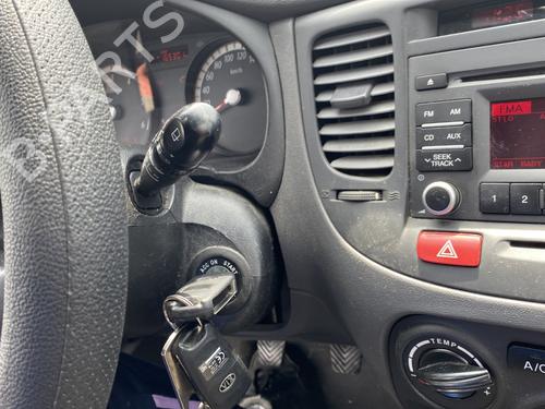 Front left seatbelt KIA RIO II (JB) 1.5 CRDi | BP28205145I26 - Image 11