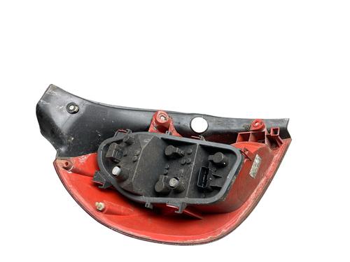 Used Right taillight Right taillight 35927576 35927576