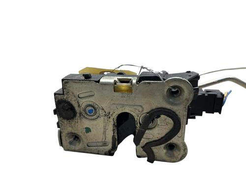 front-right-lock-dacia-lodgy-js_-2012-31290092 main image