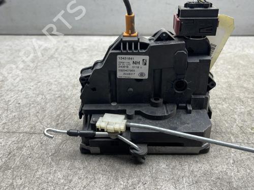Front left lock OPEL CORSA E (X15) 1.4 (08, 68) | BP25572636C98 