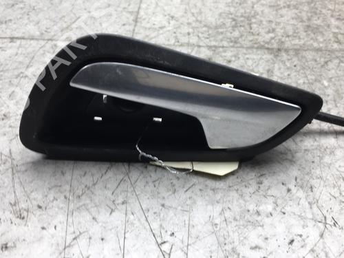 Used Rear left interior door handle FORD FOCUS IV (HN) 1.0 EcoBoost (125 hp) 25510745