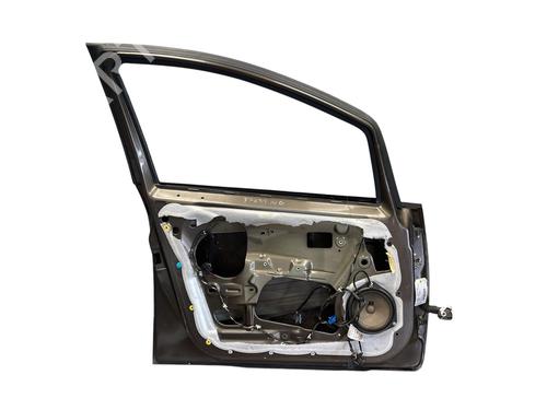 Used Left front door Left front door 36369538 36369538