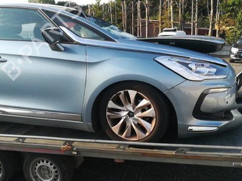 Washer pump CITROËN DS5 1.6 HDi 110 | BP25554931E24  - Image 9