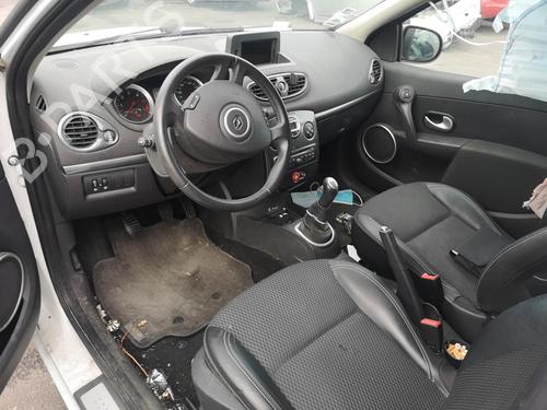 Right headlight RENAULT CLIO III (BR0/1, CR0/1) 1.5 dCi (C/BR0G, C/BR1G) | BP31333461C29 