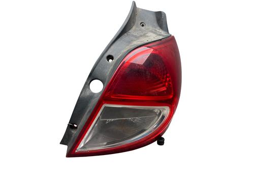 Used Right taillight RENAULT CLIO III (BR0/1, CR0/1) 1.5 dCi (C/BR0G, C/BR1G) (68 hp) 27561888