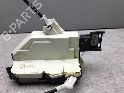 Used Front right lock Front right lock 25556011 25556011