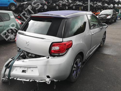 Switch CITROËN DS3 Convertible 1.6 HDi 90 | BP25585545I30  - Image 23