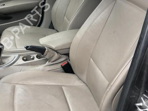 Front left window mechanism BMW 1 (E87) 118 d | BP25521352C22 