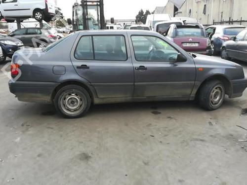 Left headlight VW VENTO (1H2) 1.9 TD | BP25516564C28 
