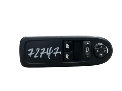 Used Left front window switch Left front window switch CITROËN C3 II (SC_) 1.2 VTi 82 (82 hp) 28198783 28198783