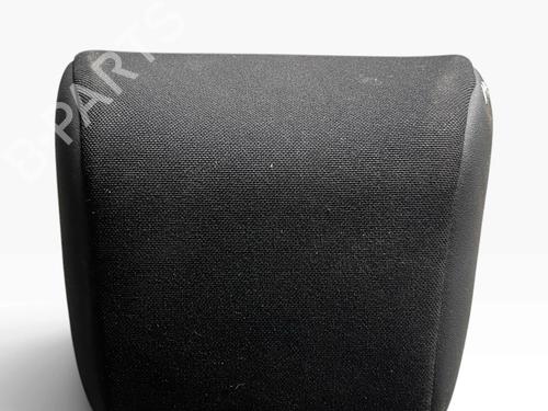 headrest-citroen-c4-cactus-2014-40089965 main image