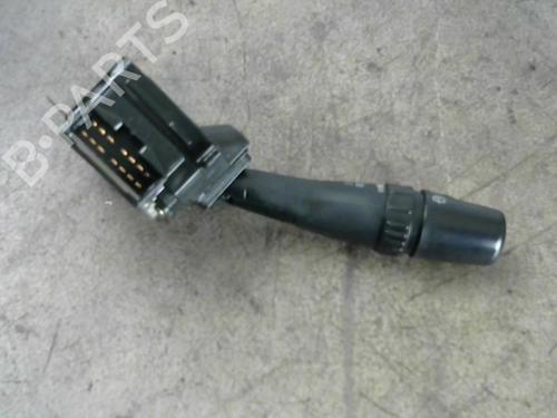 Steering column stalk HYUNDAI SANTA FÉ I (SM) 2.0 CRDi | BP25552760I23