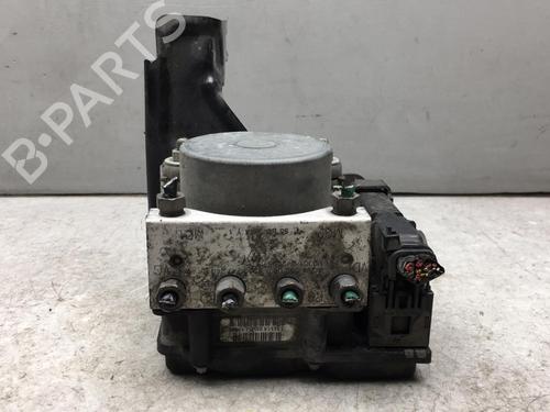 Used ABS pump RENAULT CLIO III (BR0/1, CR0/1) 1.5 dCi (C/BR0G, C/BR1G) (68 hp) 25514911