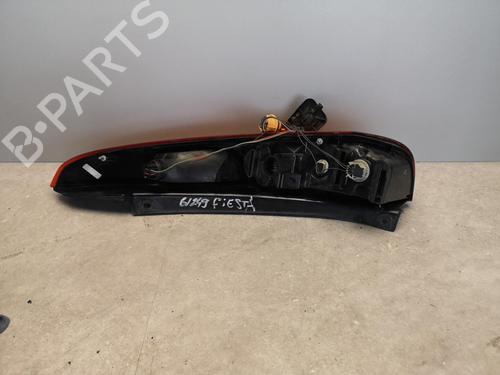 Used Left taillight FORD FIESTA V (JH_, JD_) 1.4 TDCi (68 hp) 25536698