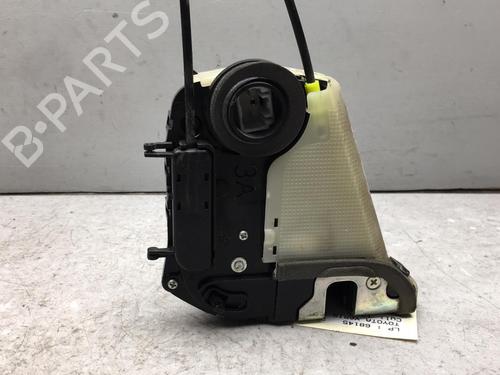 Høyre bak lås TOYOTA YARIS (_P9_) 1.4 D-4D (NLP90_, NLP90R) (90 hp) 25581336