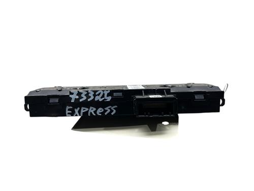 Used Switch Switch RENAULT EXPRESS Box Body/MPV 1.5 Blue dCi 95 (F6AB) (95 hp) 30505424 30505424