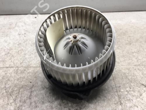 Ventilator motor MITSUBISHI PAJERO III (V7_W, V6_W) 3.2 Di-D (V68W) | BP25556686M62 