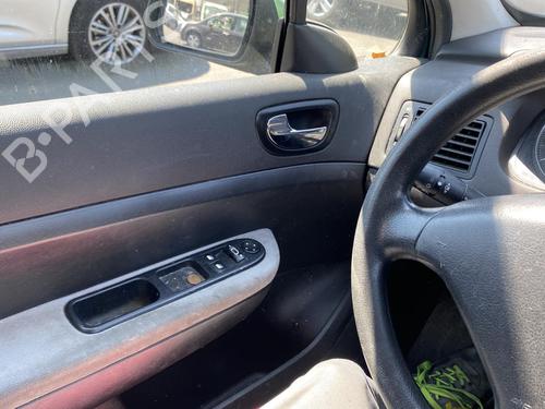 Right mirror PEUGEOT 307 (3A/C) 1.6 HDi 110 | BP25575168C27 