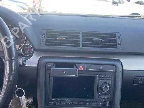 Left taillight AUDI A4 B7 Avant (8ED) 1.9 TDI | BP25510225C34 - Image 31