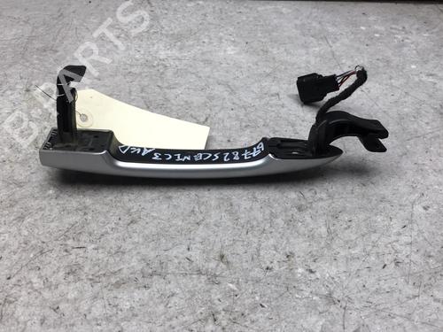 Used Front right exterior door handle RENAULT GRAND SCÉNIC III (JZ0/1_) 1.6 dCi (JZ00, JZ12) (130 hp) 25581027