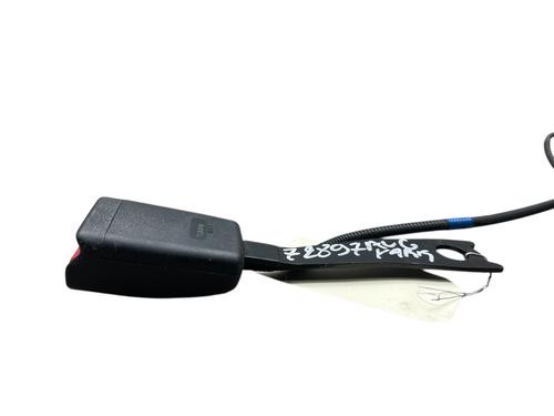 seat-buckle-toyota-yaris-_p13_-2010-2011-2012-2013-2014-2015-2016-2017-2018-2019-2020-25563577 main image