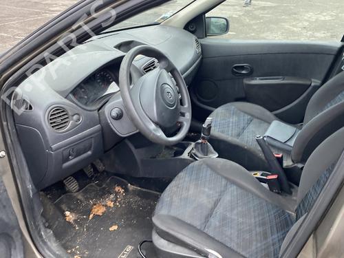 Left taillight RENAULT CLIO III (BR0/1, CR0/1) 1.5 dCi (BR17, CR17) | BP31994075C34