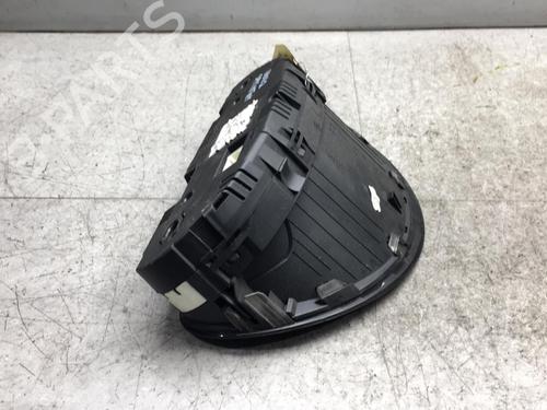 Used Instrument cluster Instrument cluster MERCEDES-BENZ SPRINTER 3-t Van (B906) 209 CDI (906.611, 906.613) (88 hp) 25573228 25573228