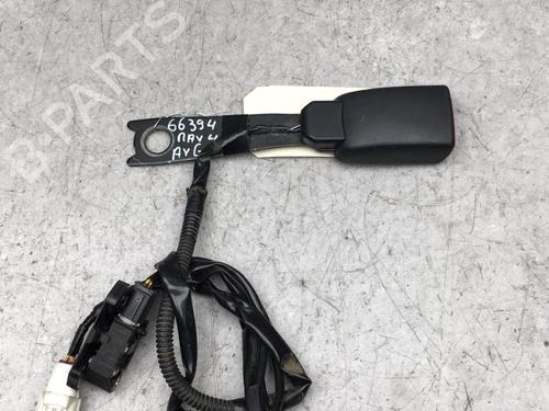 Used Seat buckle TOYOTA RAV 4 III (_A3_) 2.2 D 4WD (ALA30_, ALA30R) (136 hp) 25556653