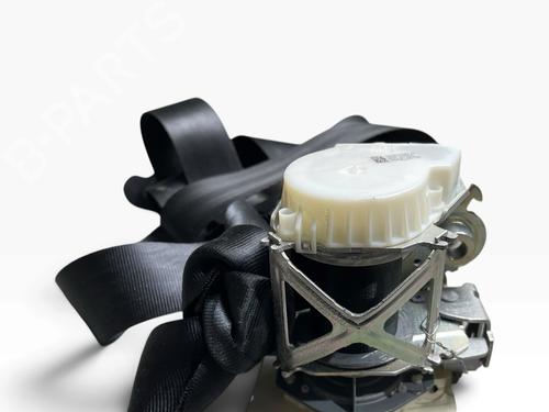 Used Rear left seatbelt Rear left seatbelt DS DS 3 (SA_) 1.6 BlueHDi 100 (SABHY0, SABHYT) (99 hp) 40172560 40172560